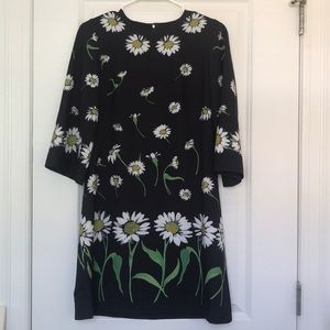 MOVING SALE Daisy dress